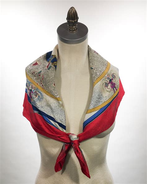 Hermès 1987 Feux d'Artifice Silk Scarf – Carny Couture